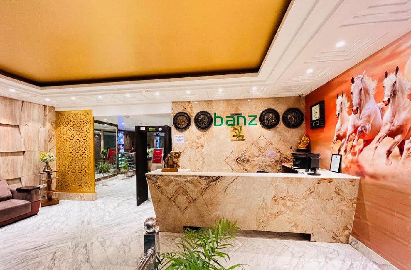 Delhi Hotel Lobby